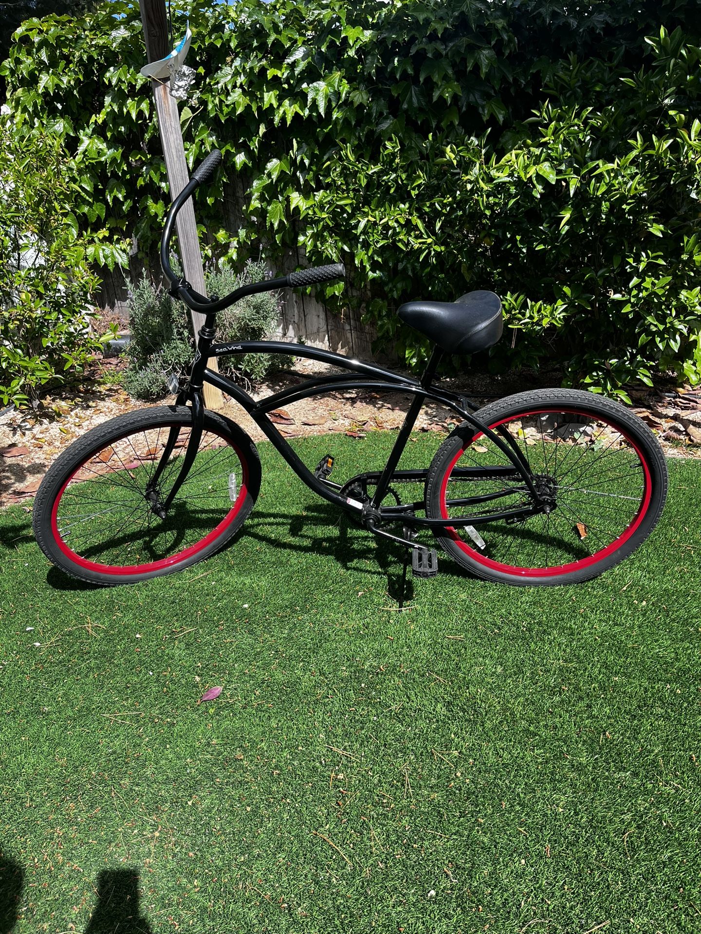 Beach Cruiser Bike! In Excellent Shape