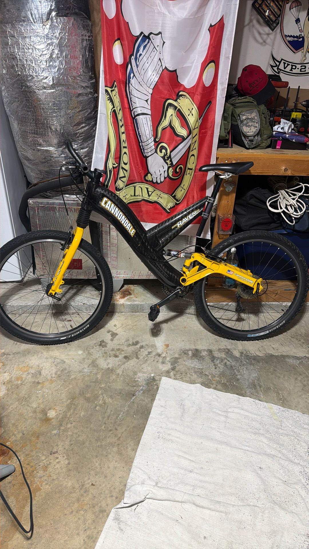 Cannondale Super V Raven 800 Carbon Fiber