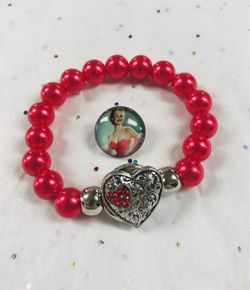 Vivid red faux pearl snap button bracelet