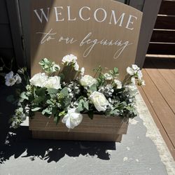 Welcome wedding sign