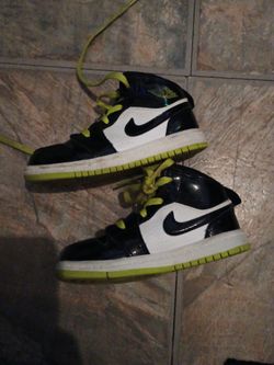 Jordan 1s Size 8c