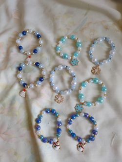 Christmas charm beaded bracelets