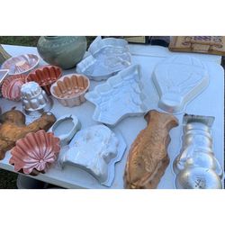 Lot Of 13 Vintage Jello  And Cake Molds 