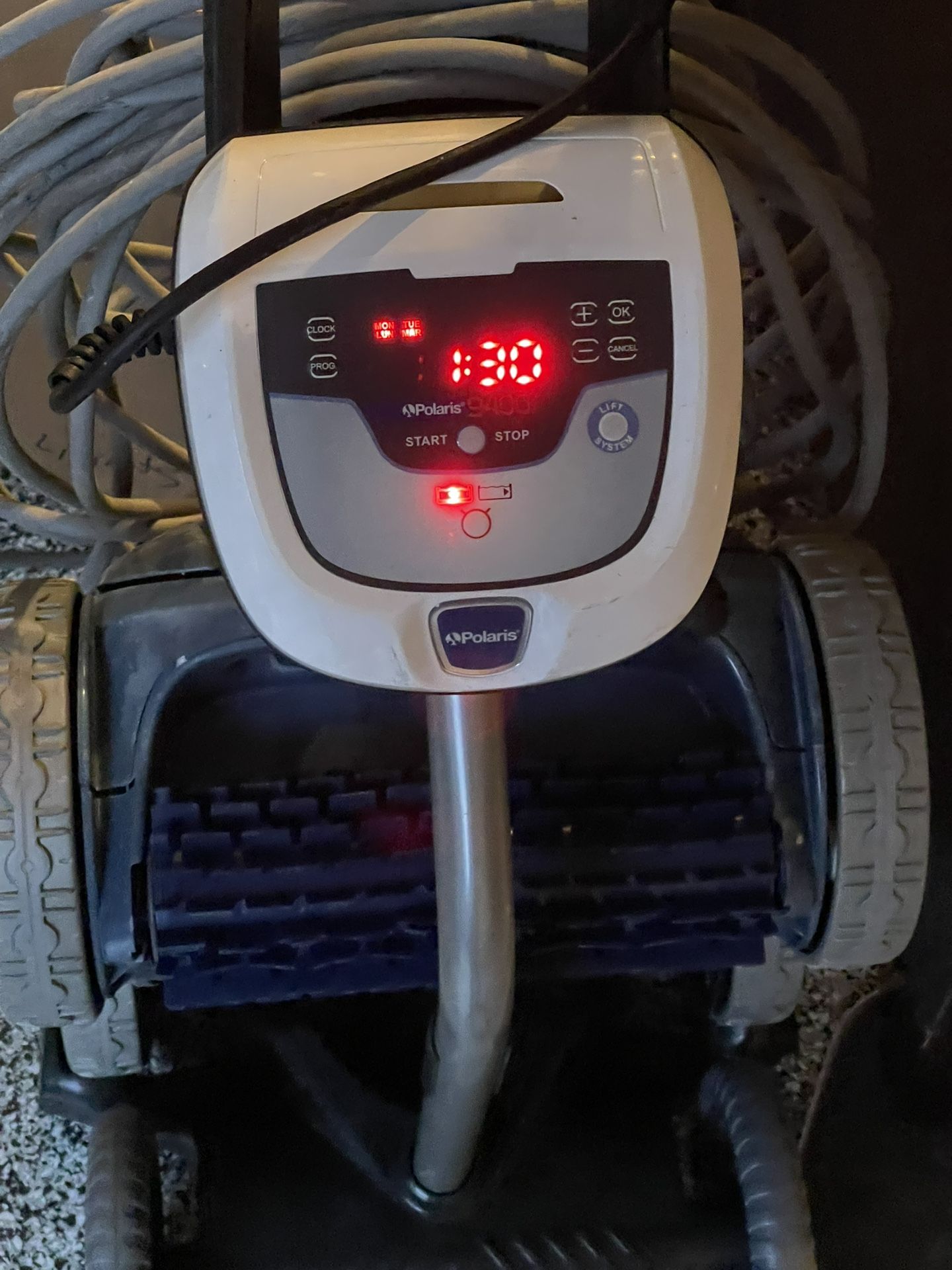 Polaris - 9450 Sport Robotic Pool Cleaner, Includes Caddy