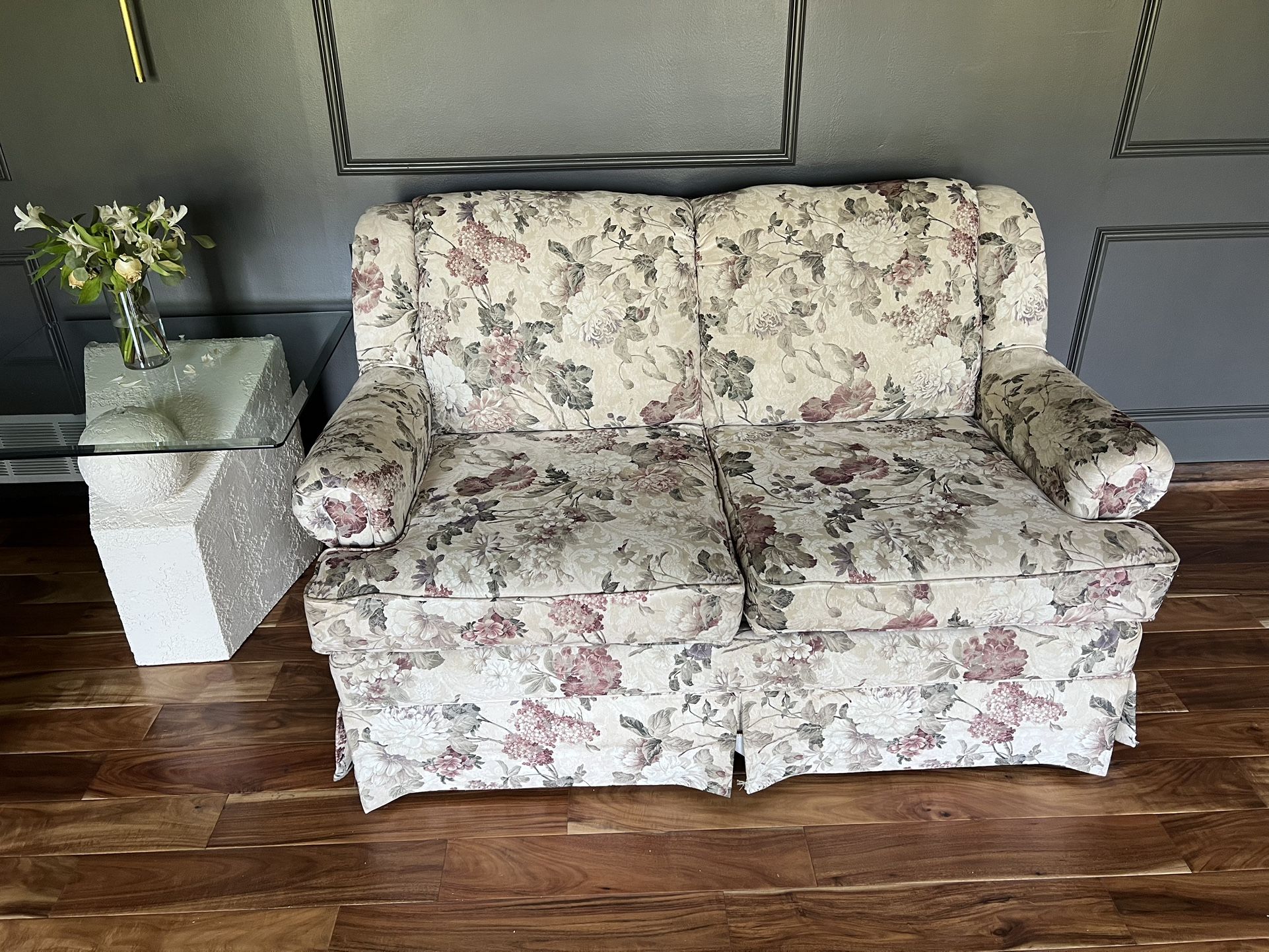 La-Z-Boy Loveseat England