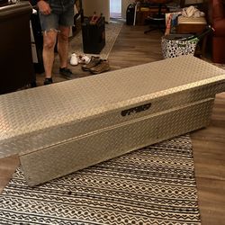 Pickup Truck : Locking “Bed Box” - Great Condition  -  