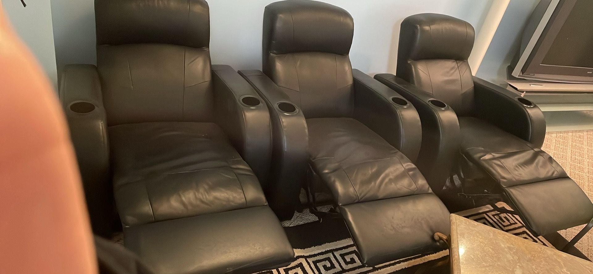 Set Of 3 Theater recliners