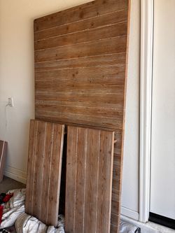 Free Rachel Ray dining table