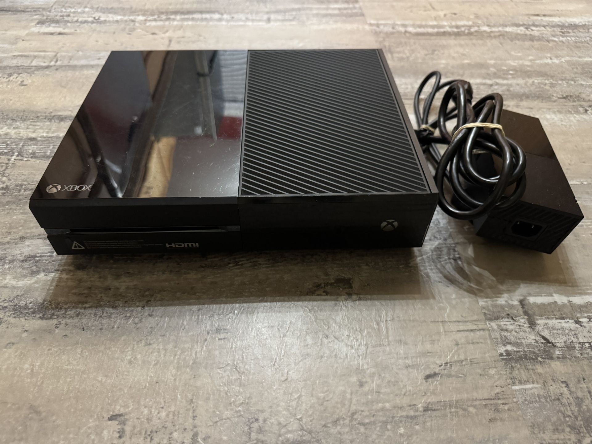 Xbox One 500GB SSD Console Only