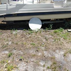 Deck Boat With 90 Hp Outboard 