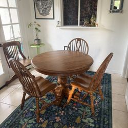 Brown Wood Table And Chairs 