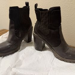 Guess Boots - US Size 7.5Women