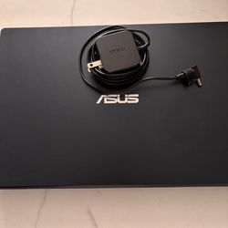 ASUS VIVO BOOK