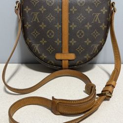 Louis Vuitton Chantilly Monogram Canvas Leather