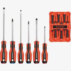 NEW IN BOX BLACK+DECKER Magnetic Screwdriver Set, Phillips, Flat Head, and Precision Screwdrivers, 12-Piece (BDHT65002)
