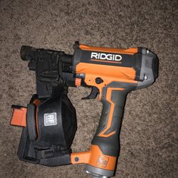 Pistola De Single Roofer Usada Una Sola Ves