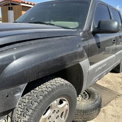 2004 Avalanche Parts 