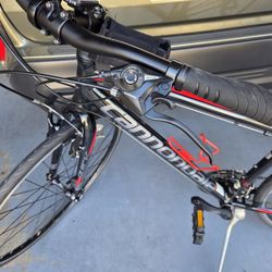 Cannondale Quick 5 Black & Red