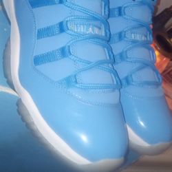 🔥🔥🔥😉Retro Jordan 11s PANTONE  & THE KOBE'S   Size 10.5 Mens🔥🔥💥💥
