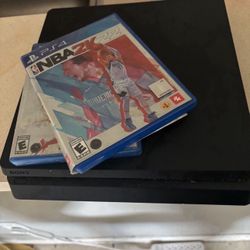 Sony PS4 Slim Version