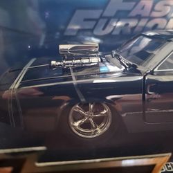 JADA Stunning Chrome Limited  Edition  FAST & FURIOUS DOM’S Dodge Charger R/T   1:24 SCALE