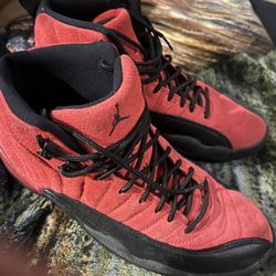 Jordan 12 Retro
