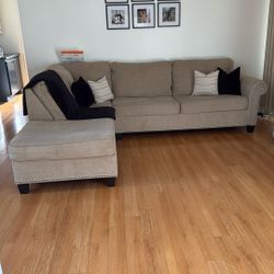 Sectional Couch 