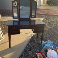 Vanity For Sale - $65