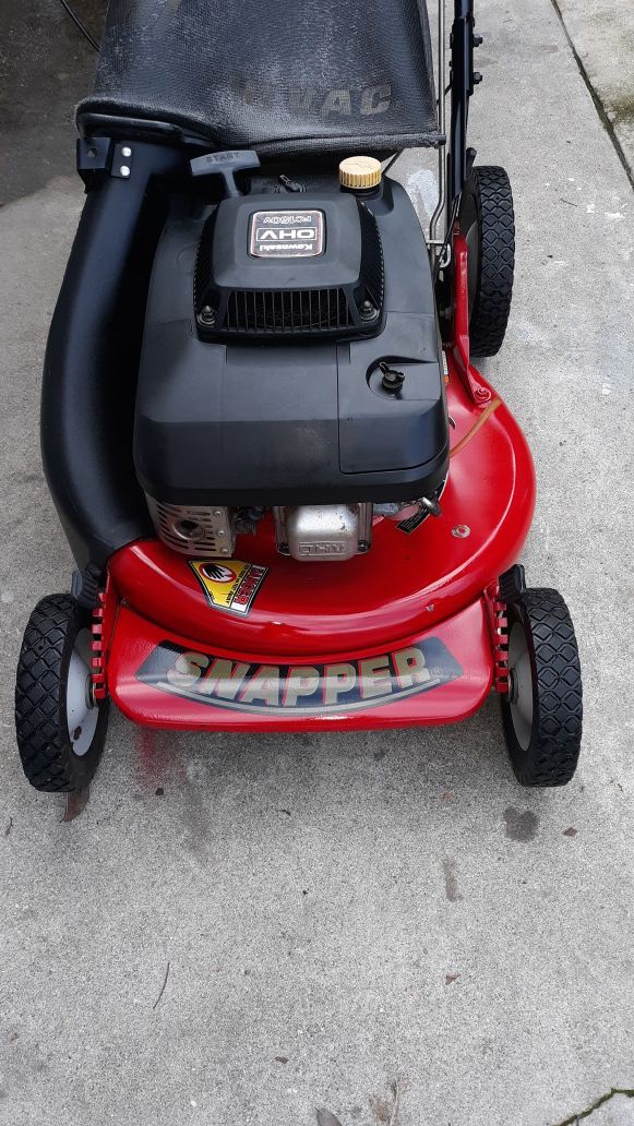 Snapper commercial lawn mower