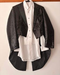 MENS TUX