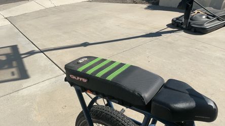 Guts seat cover green trade for other rad seat covers