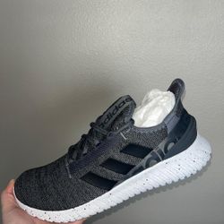 Adidas Kaptir 2.0 Size 11 US New In Box