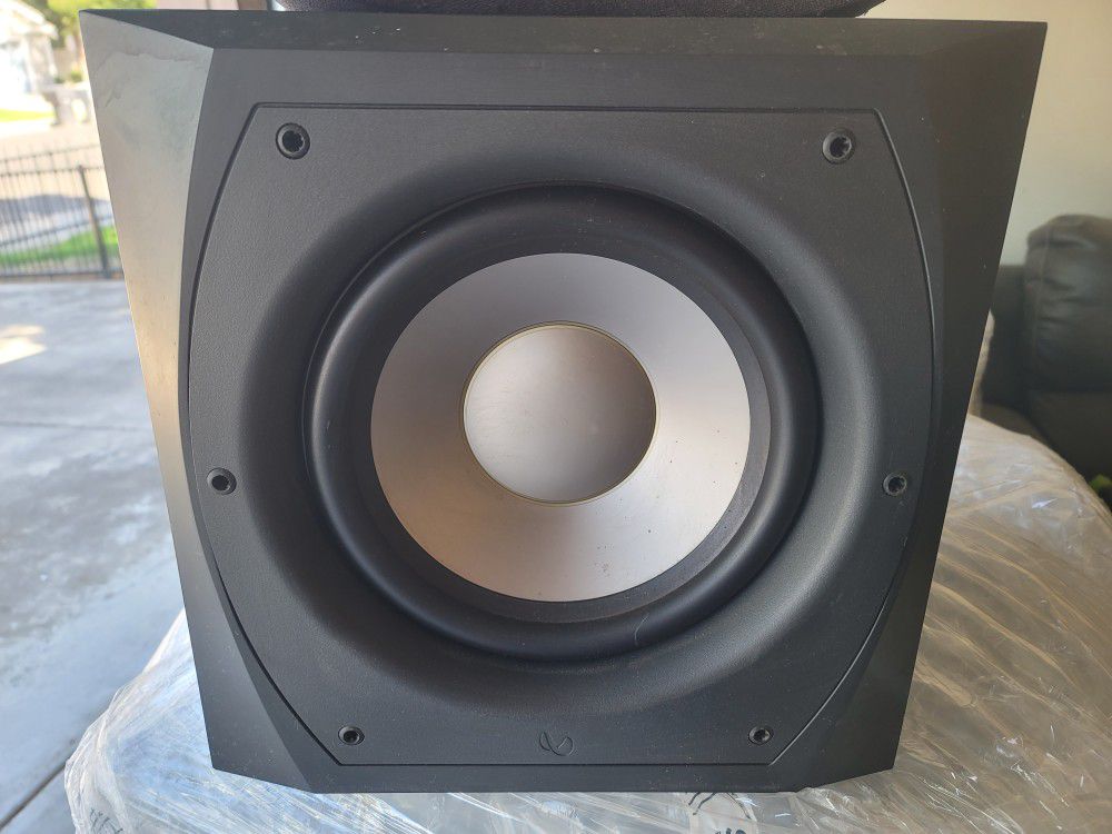 Infinity Entra Subwoofer $75 Pickup In Riverbank 