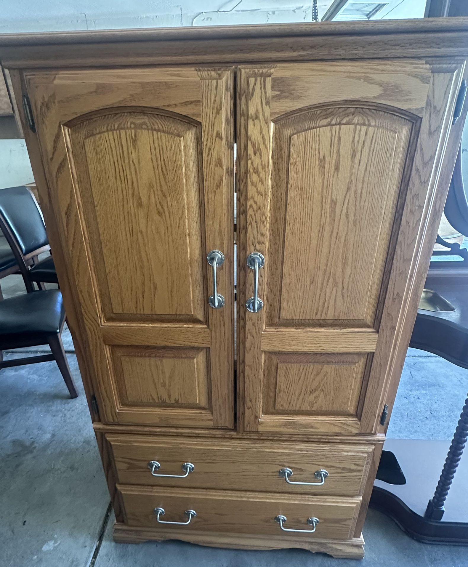 Oak Wardrobe Armor Storage Cabinet / Dresser