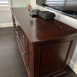 TV cabinet