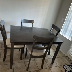 Anderson 5-piece Wooden Dining Set, Grey