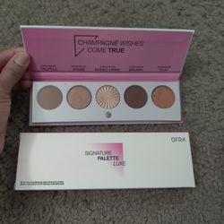 Ofra Signature Luxe eyeshadow Palette