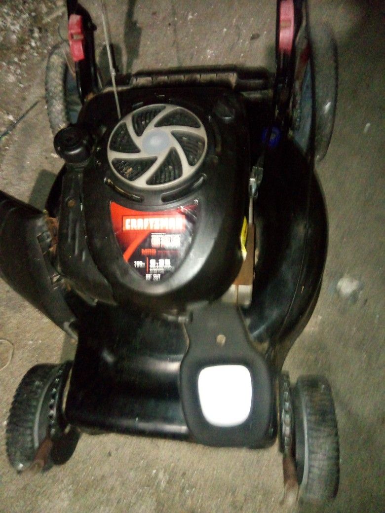 Good Afternoon I Am Selling A Craftsman Lawn Mower Self Propelled Motor 6.25 Horse Power Asking $85 Dollars Or Best Offer No Deliveries You Have To Pi