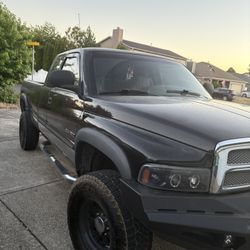 1999 Dodge Ram