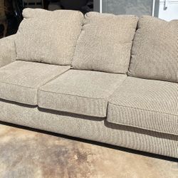 Couch, Loveseat &Recliner