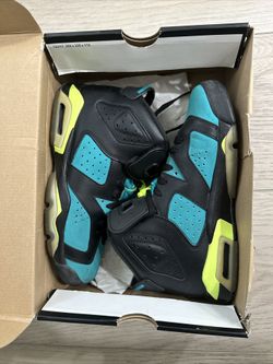 Air Jordan 6 Volt Ice Turbo Green Size 5.5