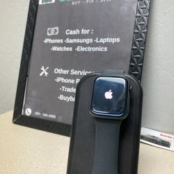 Apple Watch Series 8 45mm GPS