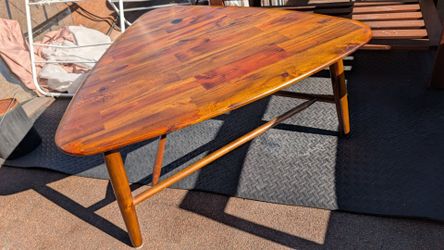 Mcm style coffee table triangular Mid-Century like modern triangle