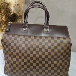 Authentic Louis vuitton Greenwich Bag