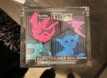 Pokémon Sword & Shield Evolving Skies Elite Trainer Box