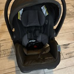 Graco Car Seat 