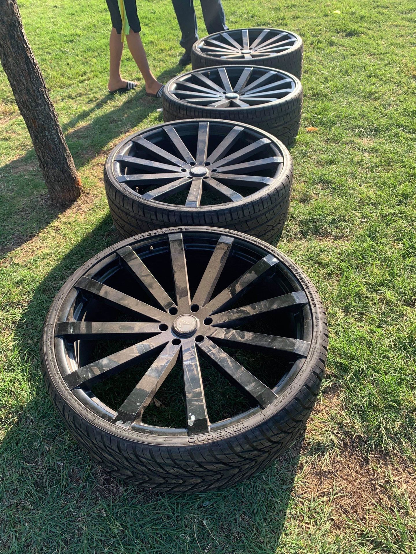 6 lugs 28 inch rims