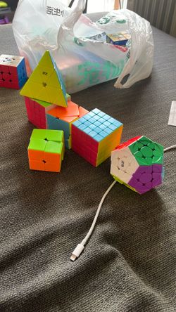 6 Rubiks Cube Set,