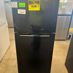 Magic Chef HMDRBE 10.1 cu. ft. Top Freezer Refrigerator MTRYZ