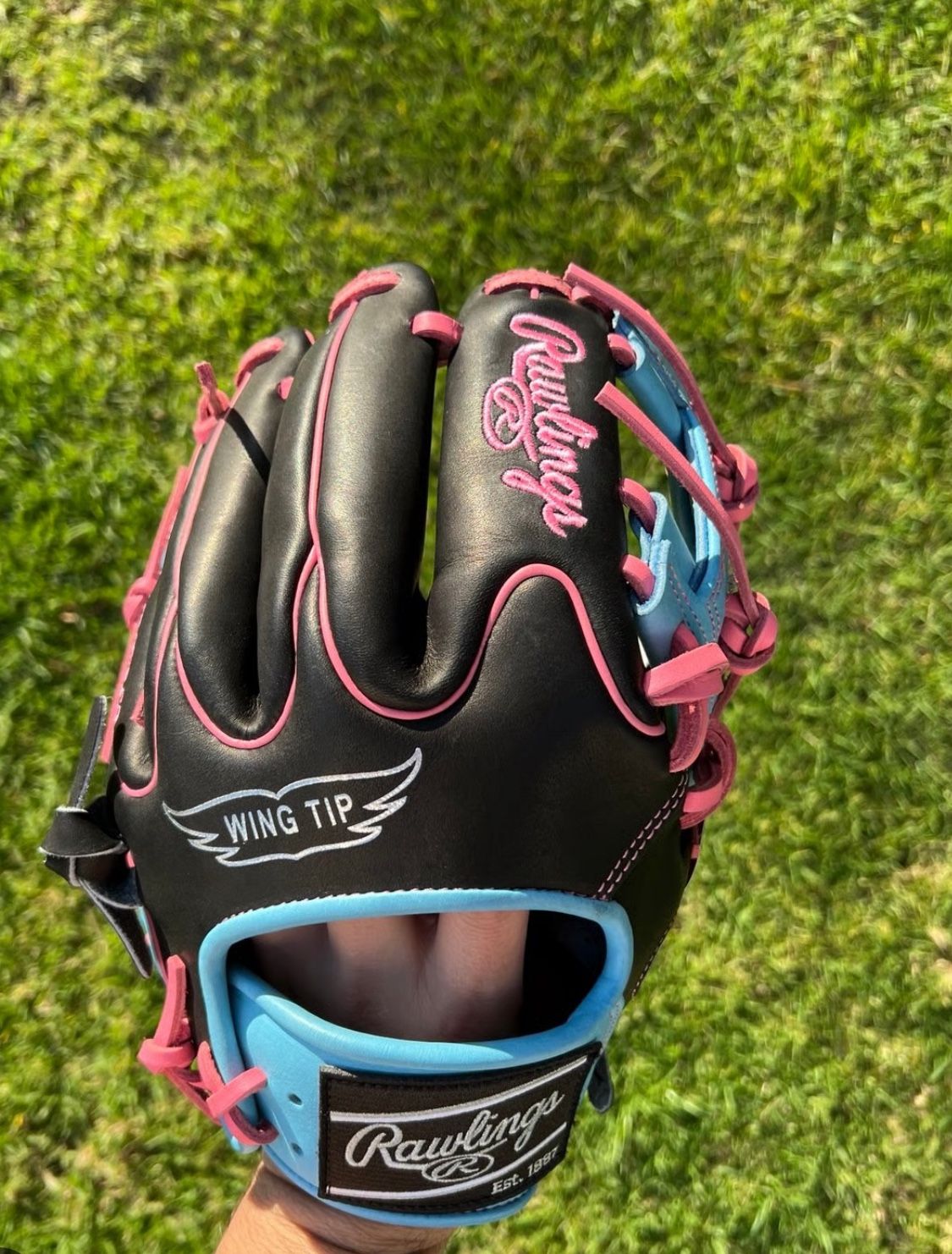Rawlings 11.5" Heart of the Hide R2G - NEW